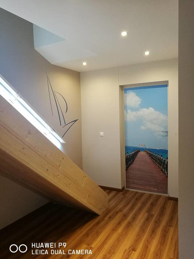Room4U Apartment Balatonszárszó Exteriör bild